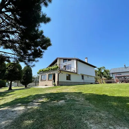 Casa de hóspedes Lester