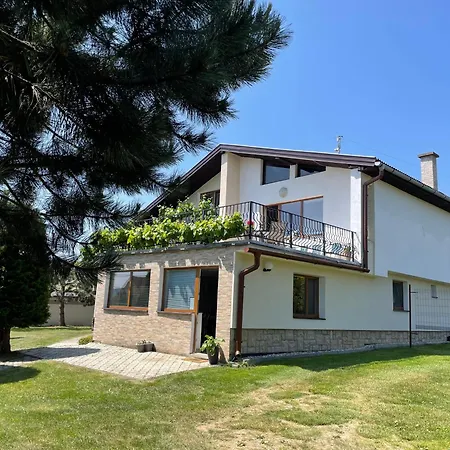 Lester Casa de hóspedes Spišské Tomášovce