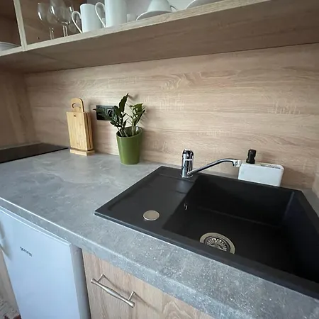 Lester * Spišské Tomášovce